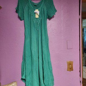 Women's Long Green Umbrella Free Style Dress Size Large to XXL